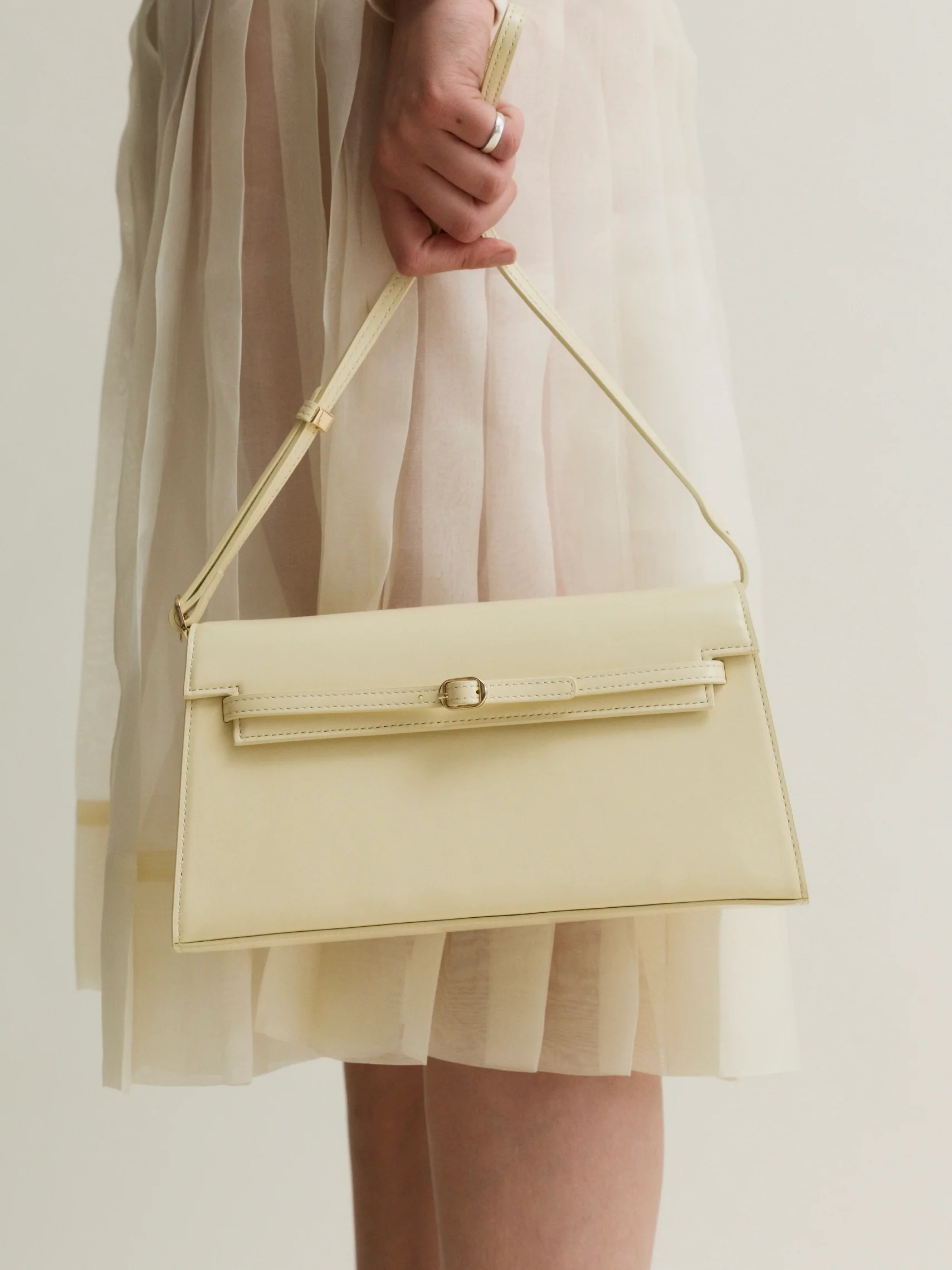 Butter Shoulder Bag - Image 12