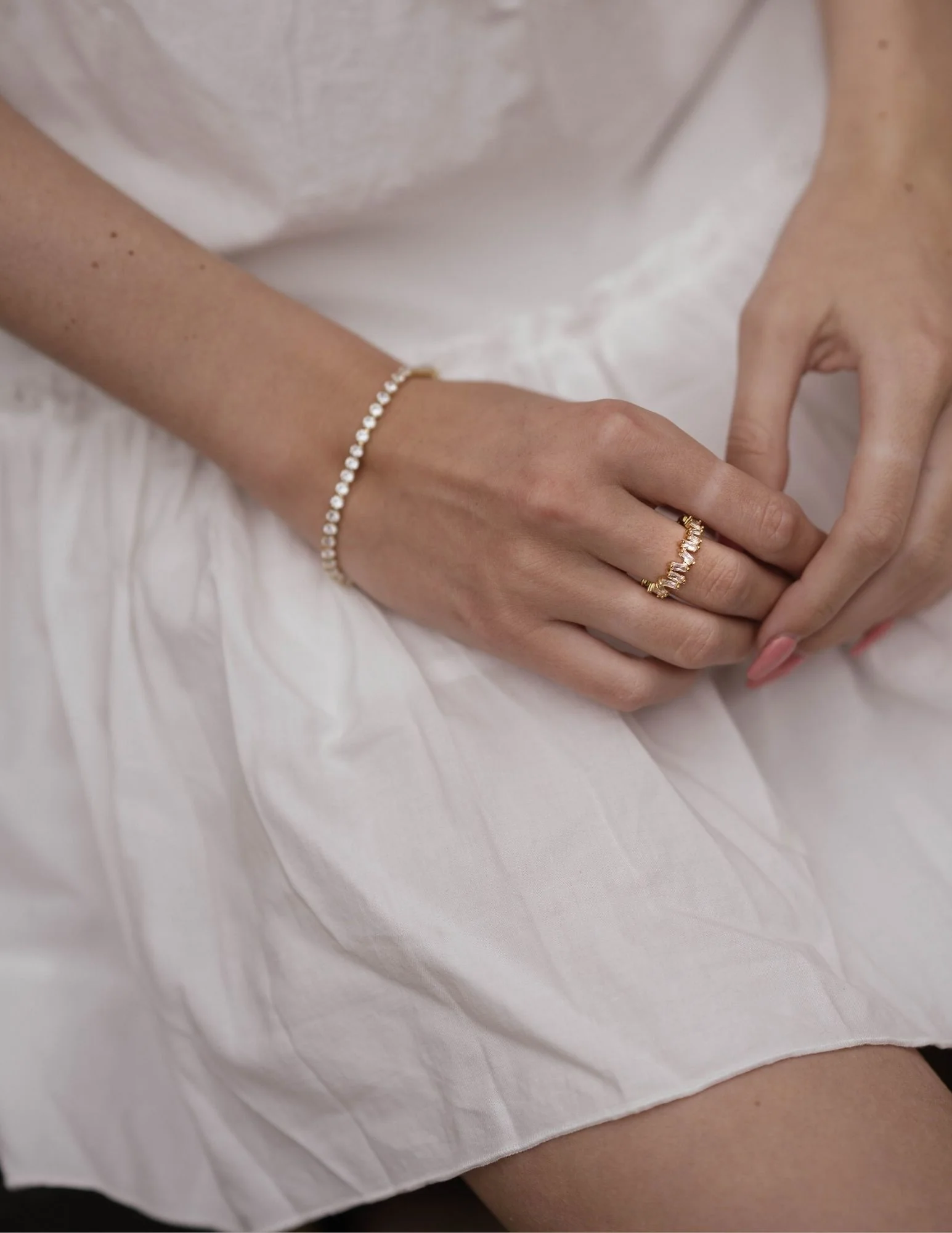 Glace Sculpture Ring - Image 4