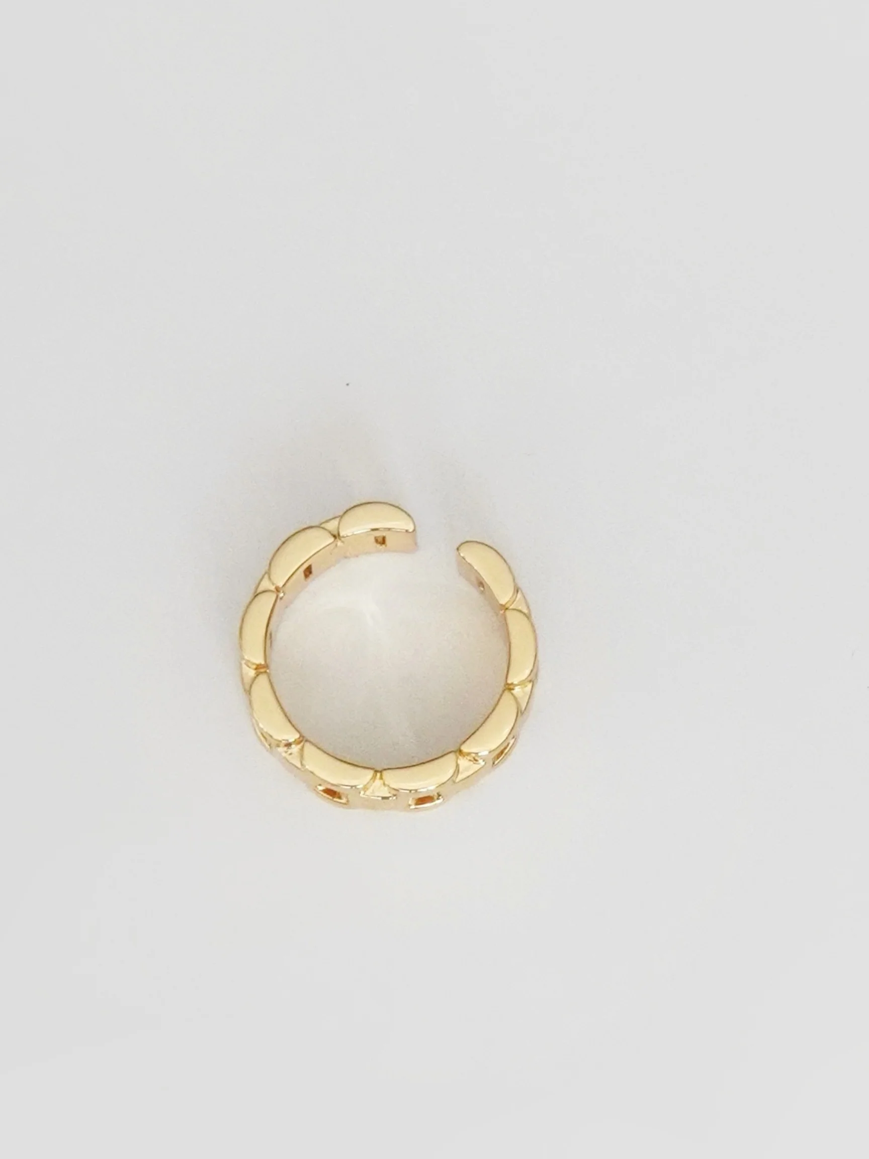 Gold three-link Open Ring - Image 5