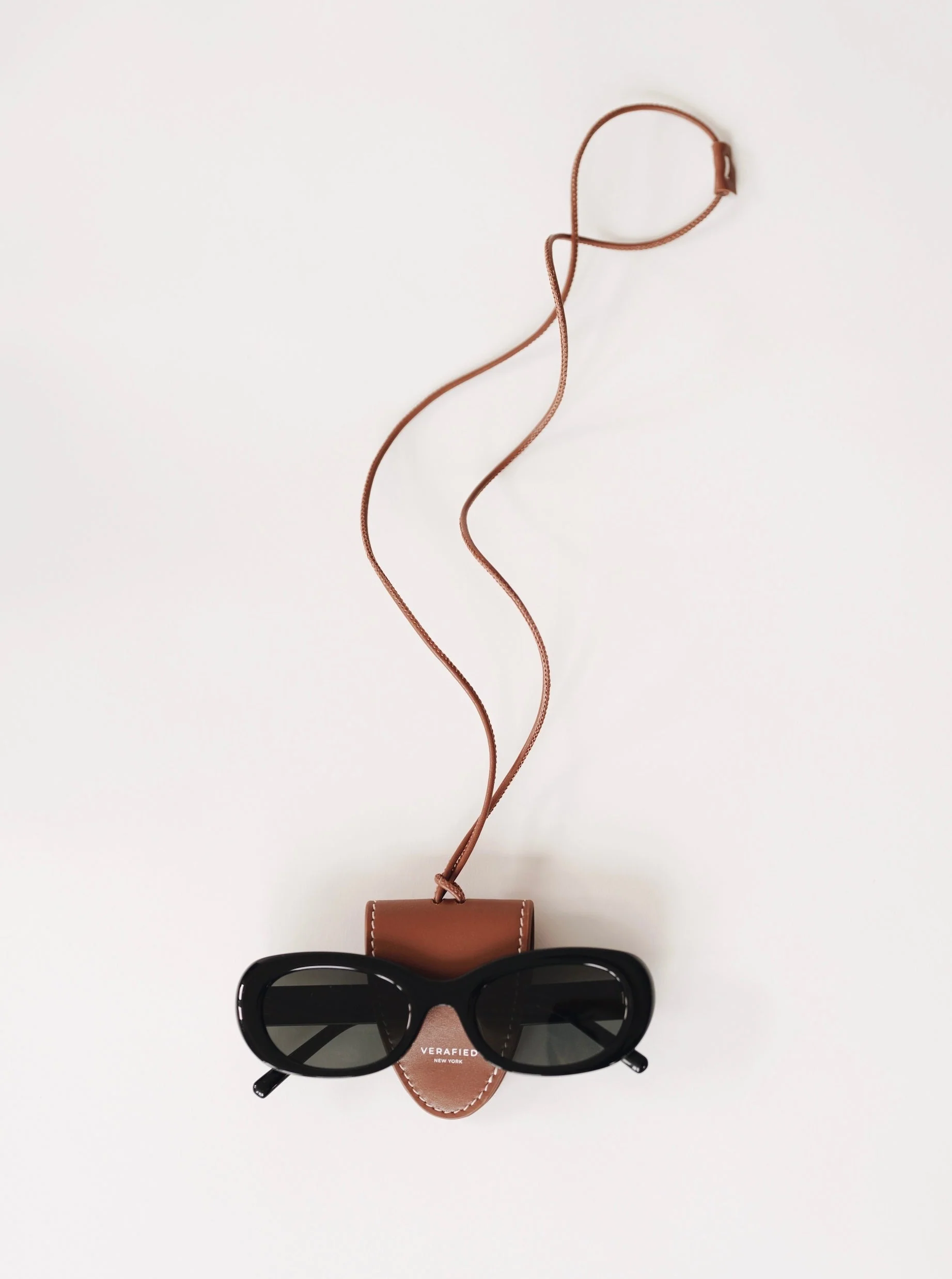 Brown Magnetic Hat Clip - Image 4