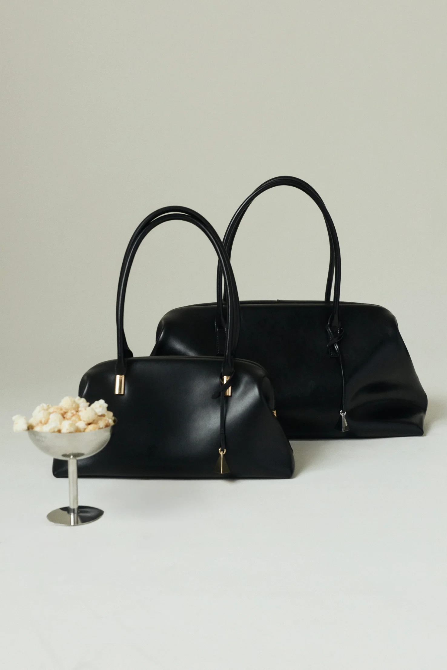 Medium Black Club Bag - Image 12