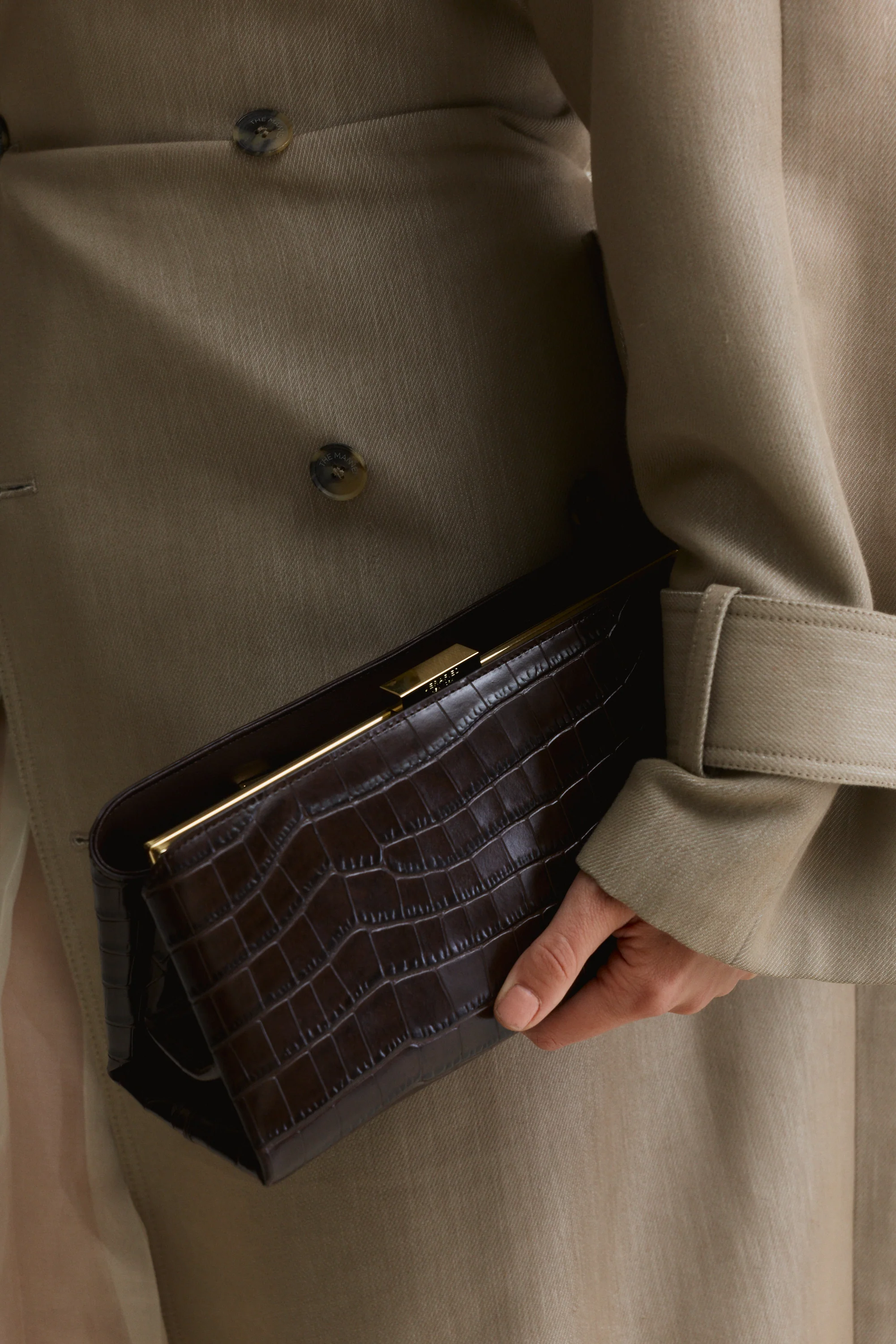 Mocha Croc Éclair Bag - Image 14