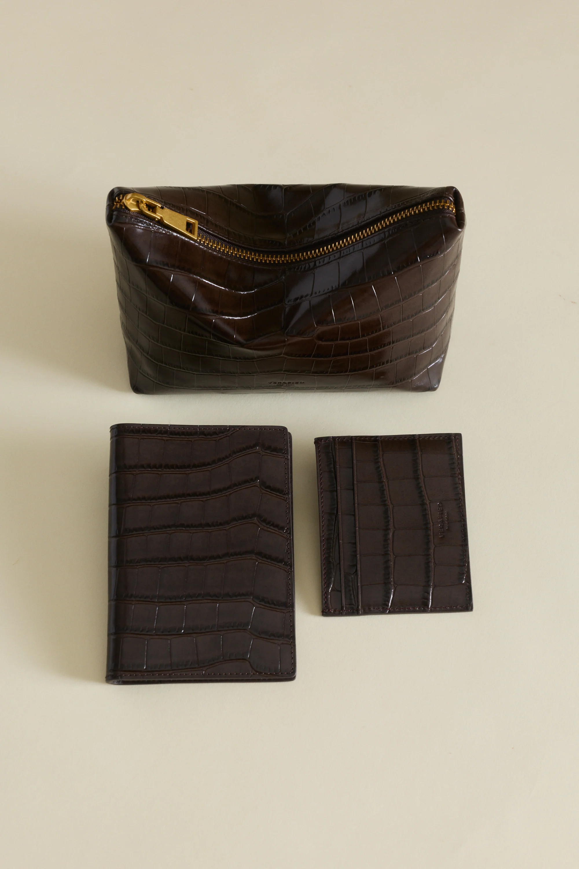 Mocha Croc Embossed Passport Cover - Image 5