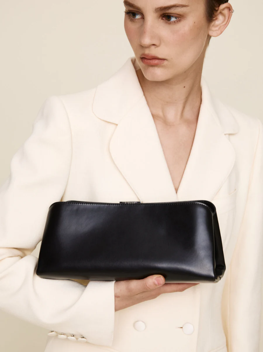 Silver Noir Éclair Bag - Image 12